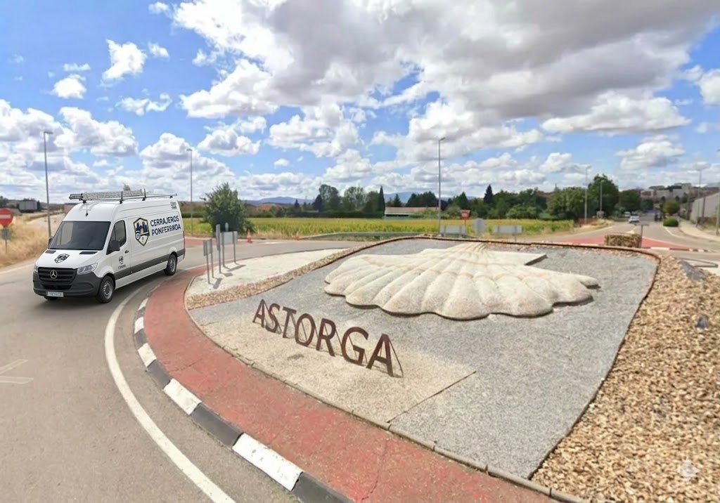 Cerrajero urgente en Astorga 24 horas abriendo puerta sin romper